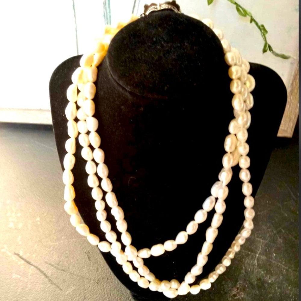 Vintage Layered Saltwater Pearls